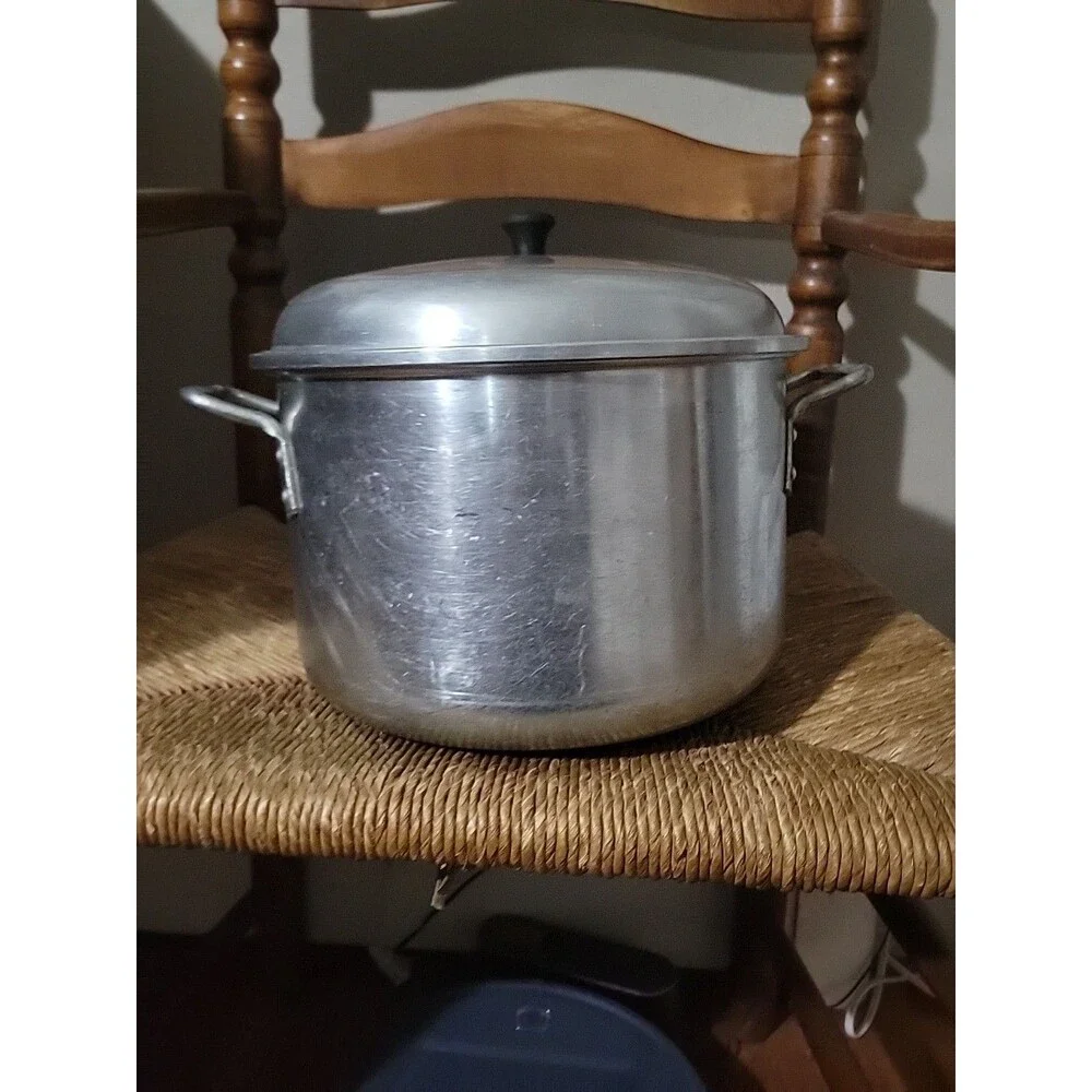 Wear-Ever Aluminum 8 Qt Stock Pot Lid Vintage #2208 USA Soup Stockpot Black Top